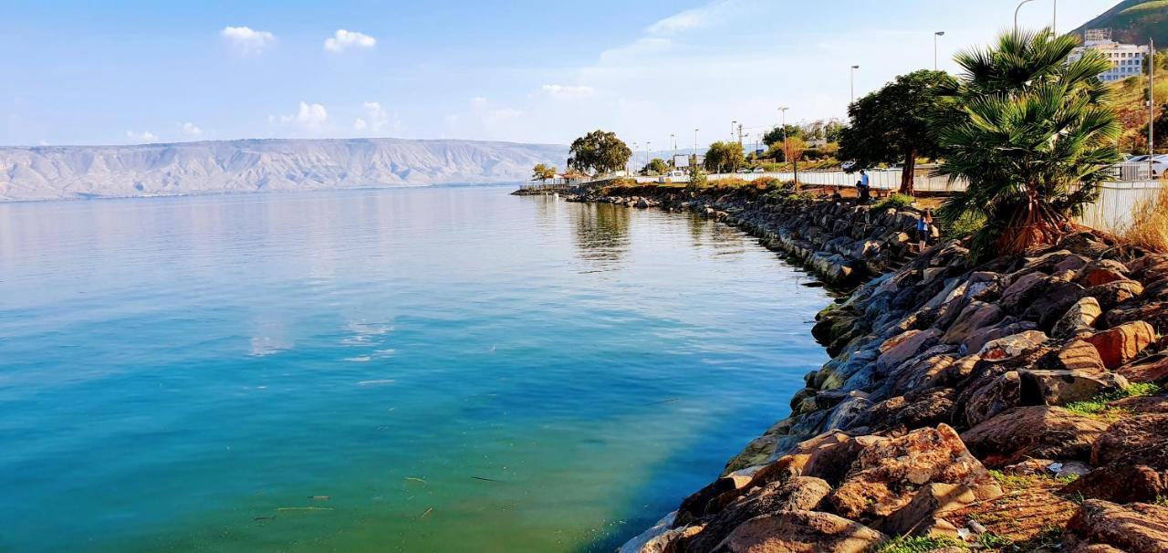 Tiberias Suite Экстерьер фото